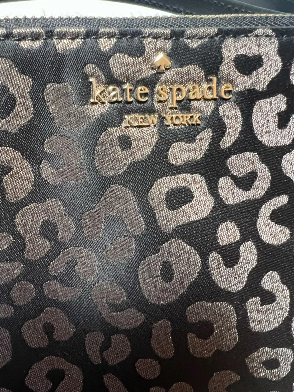 Kate Spade New York Chelsea Medium Wristlet Pouch in leopard sparkle print - Picture 3 of 8